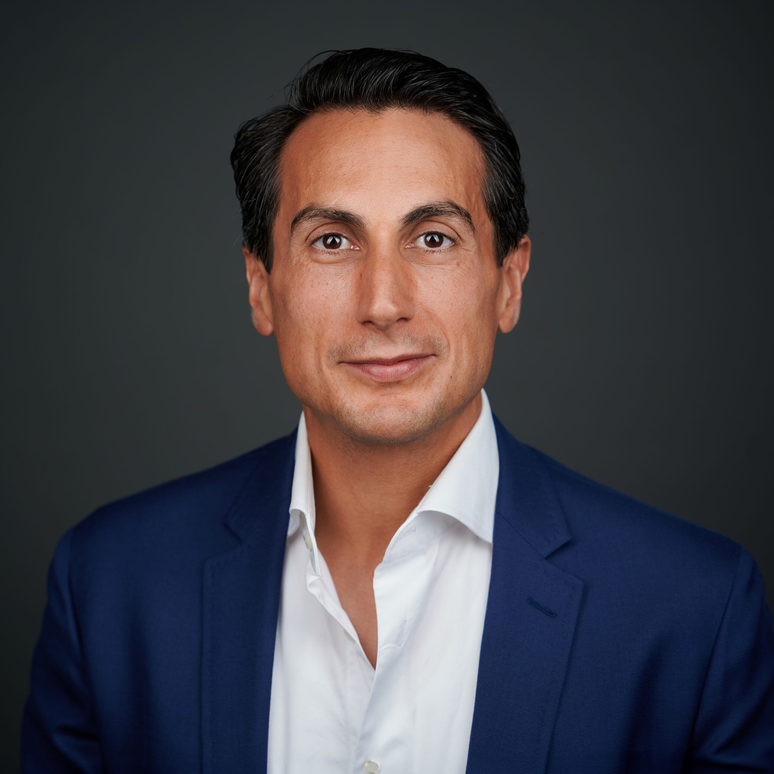 Thomas Akyürek — Azur Tax